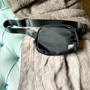Fabletics nylon belt bag /Fanny pack